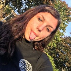 Meet your Posher, Alyssa